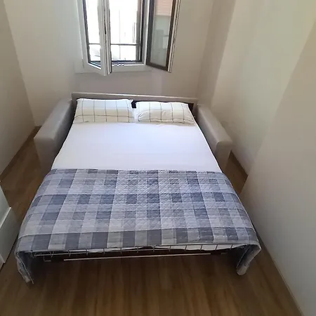Camillo Benso Apartment *